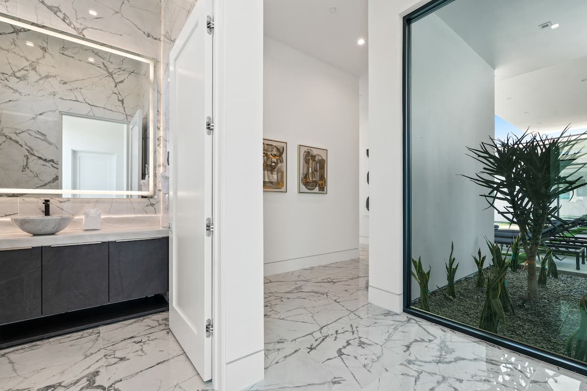 Bravo Villa #7 - Image 47