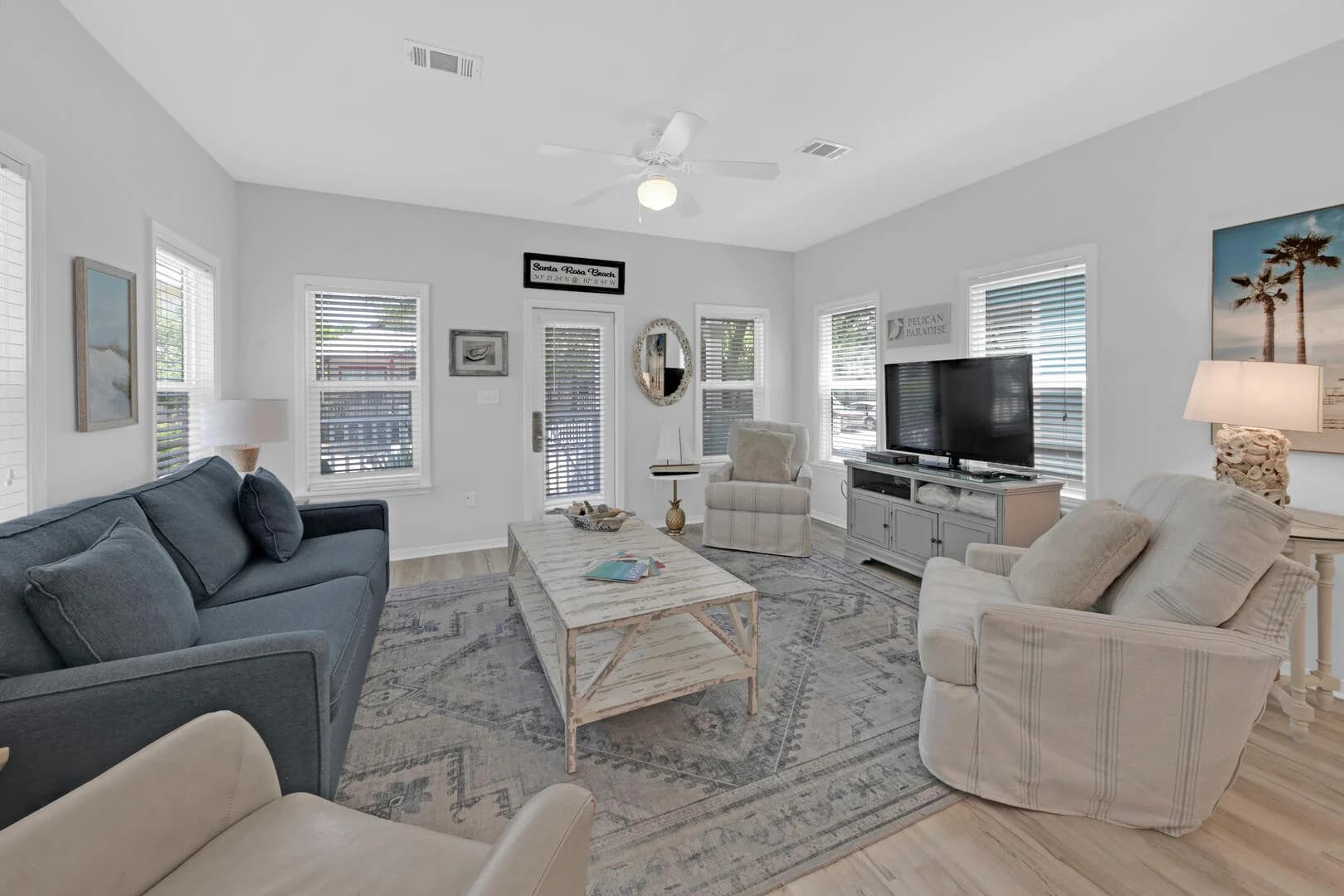 Pelican Paradise House - Image 2