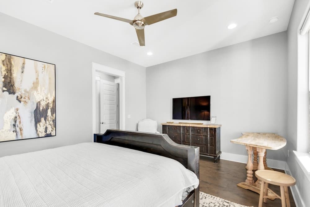 Bikini Bottom - Image 13