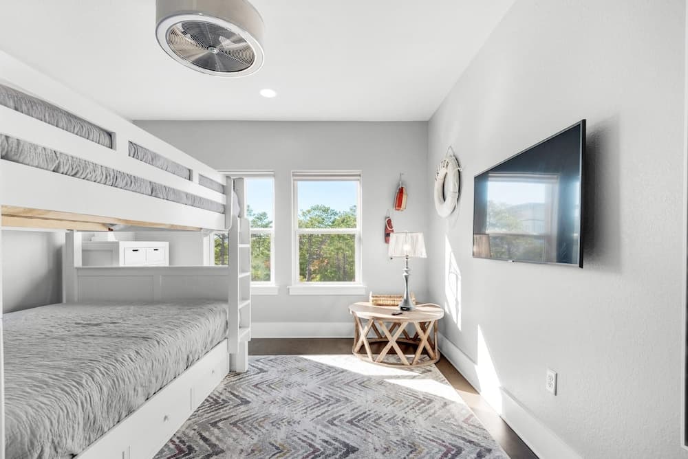 Bikini Bottom - Image 17