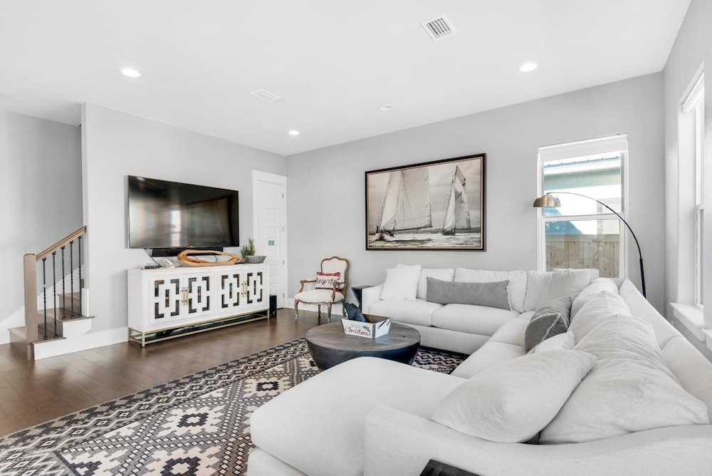 Bikini Bottom - Image 4