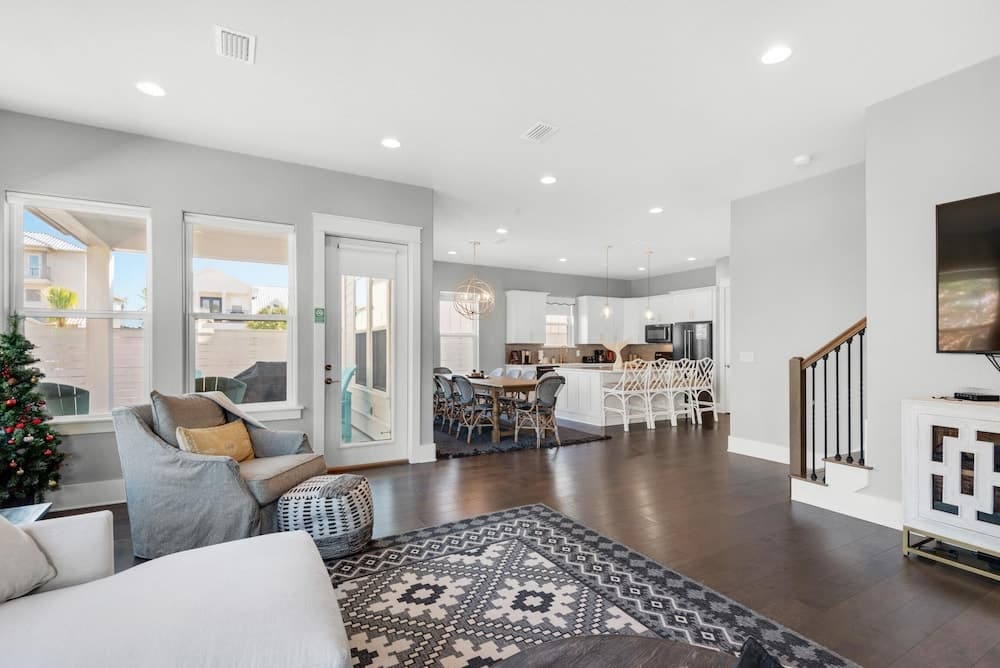 Bikini Bottom - Image 4