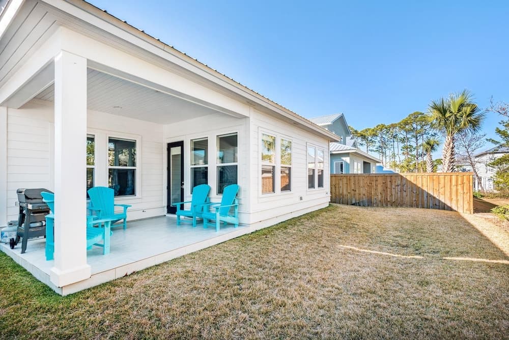 Bikini Bottom - Image 2