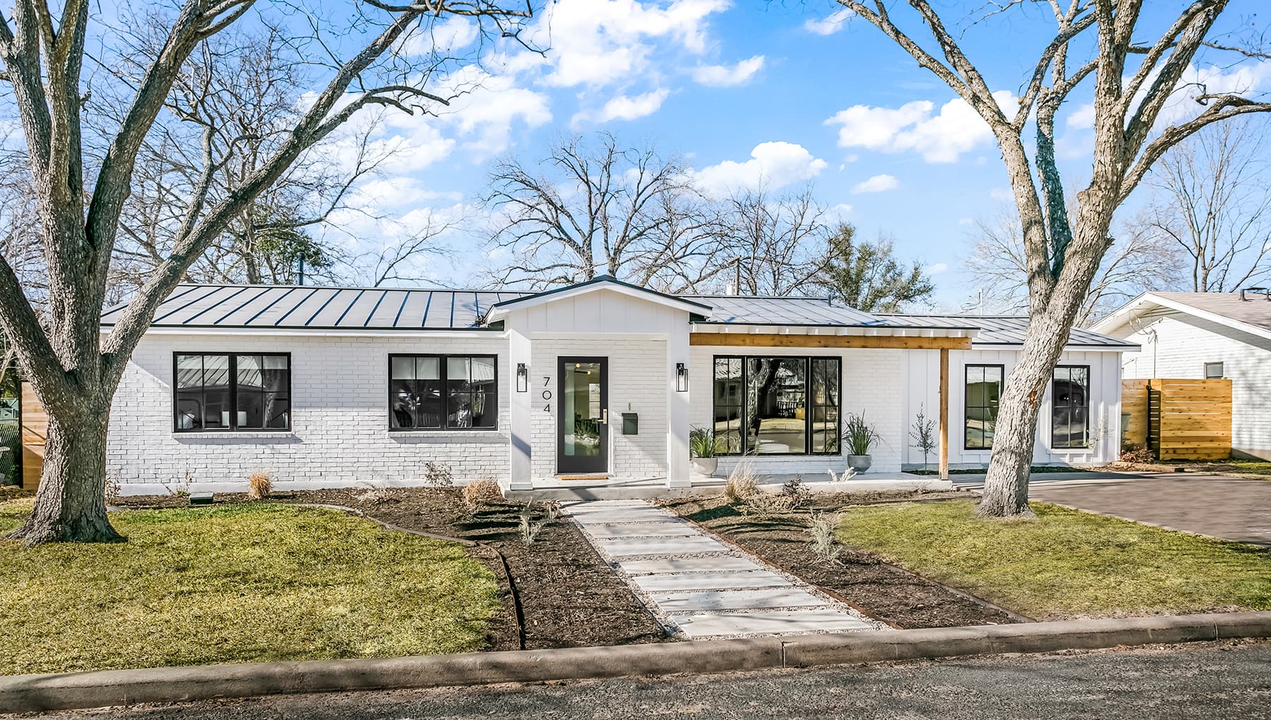 Biscuit House - Image 3