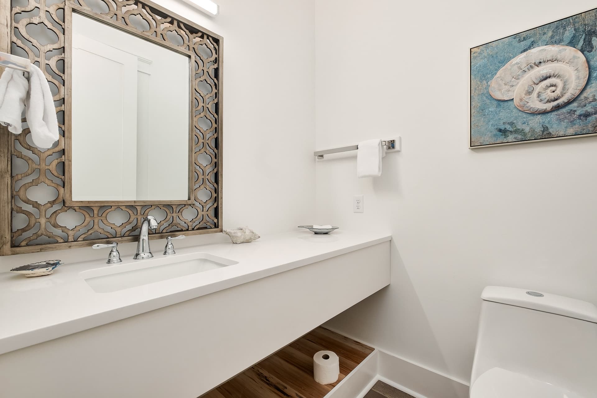 Emerald Palms - Image 24