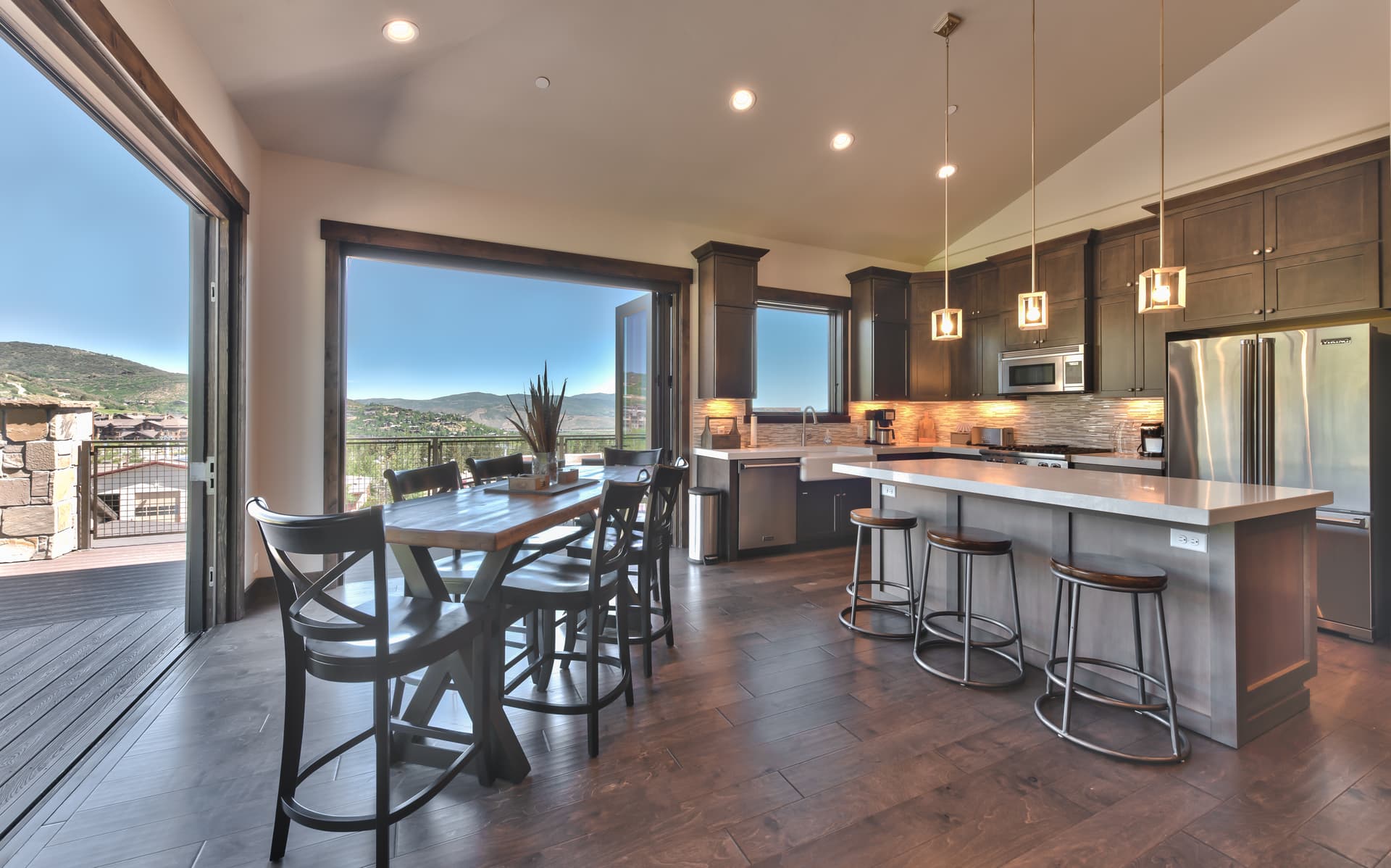 Blackstone Residences #3D - Image 4