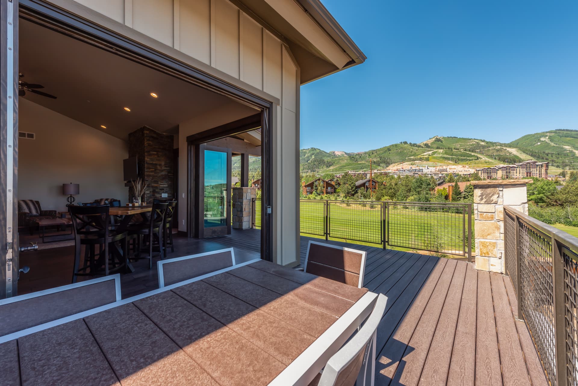 Blackstone Residences #3D - Image 10