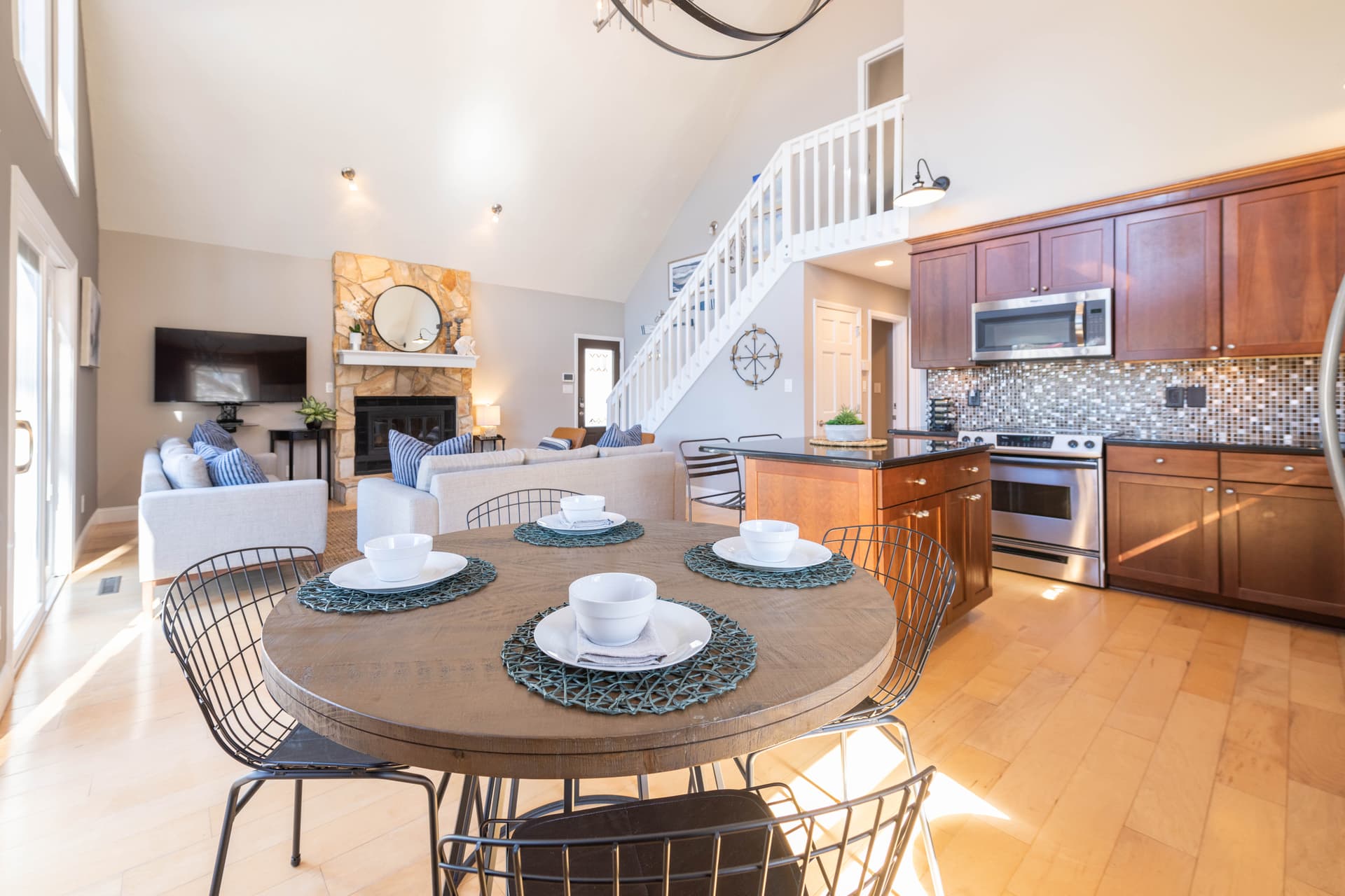 Blarney Bay - Image 4