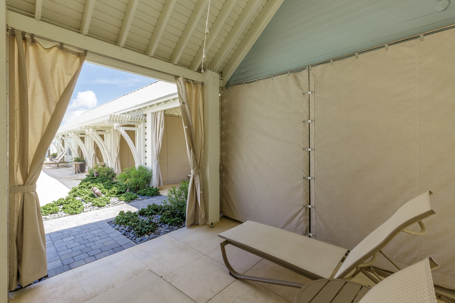 Sunny Daze Place - Image 42