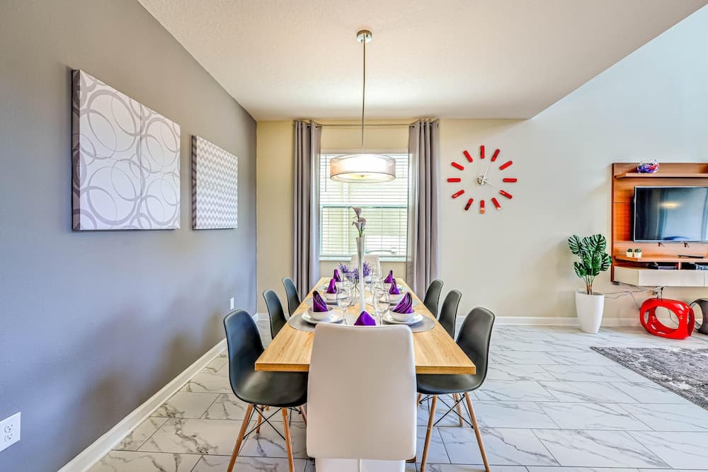 Blooming Villa - Image 5