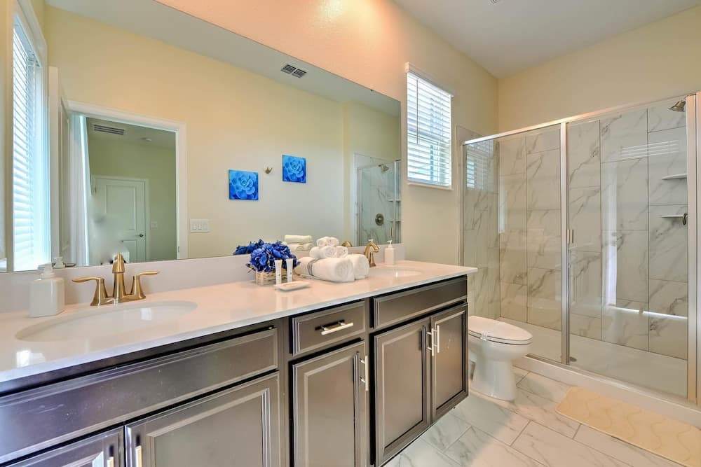 Blooming Villa - Image 46