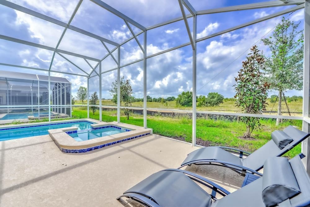 Blooming Villa - Image 49