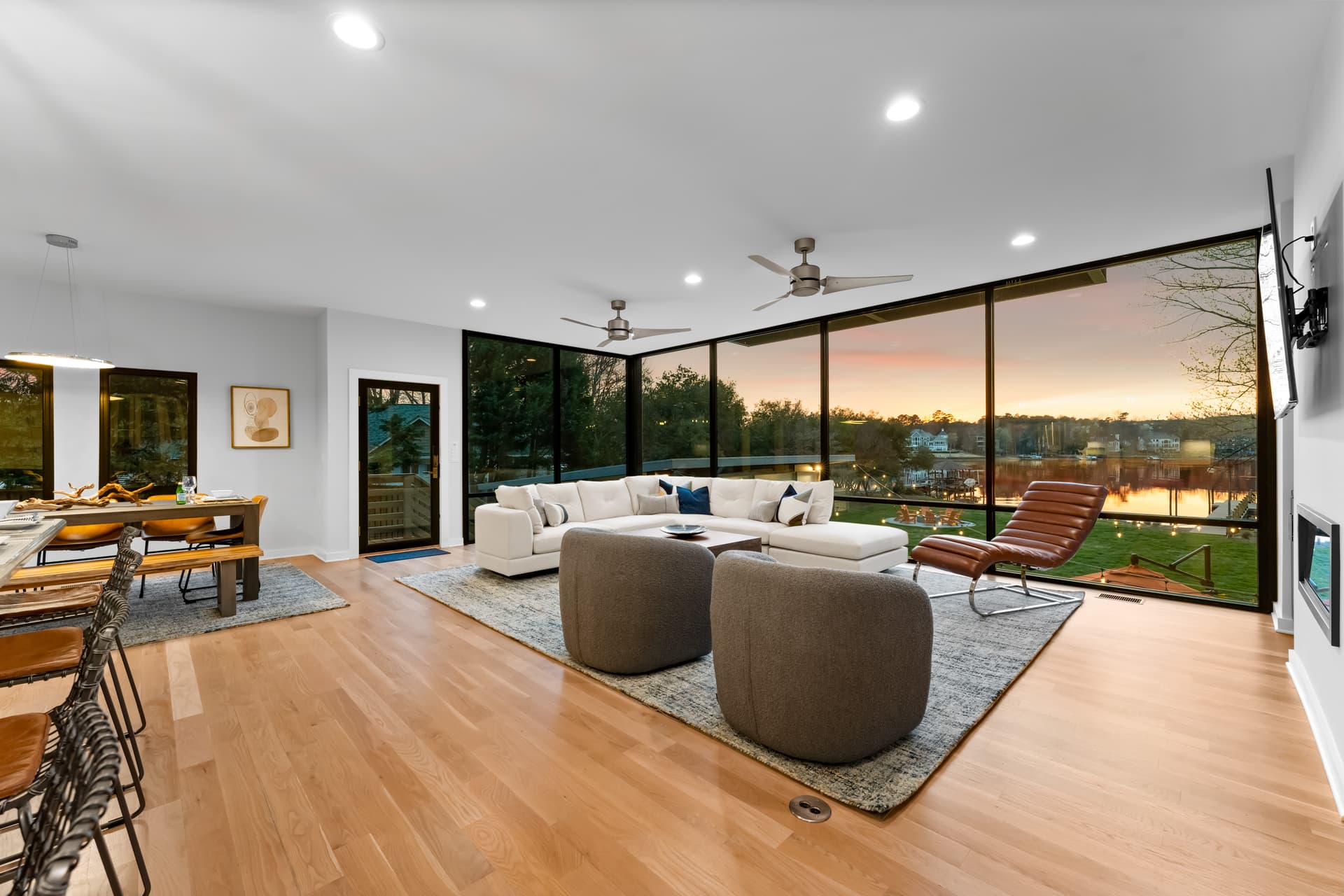 Blue Haven - Image 5