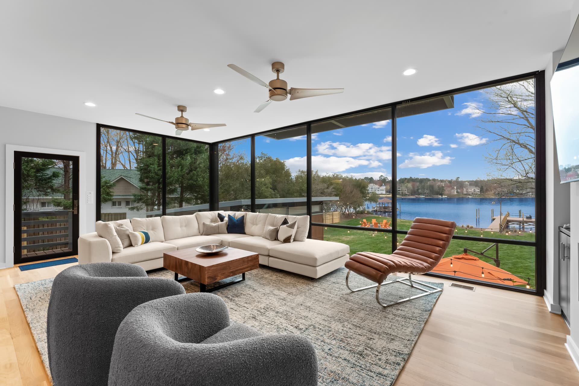 Blue Haven - Image 6