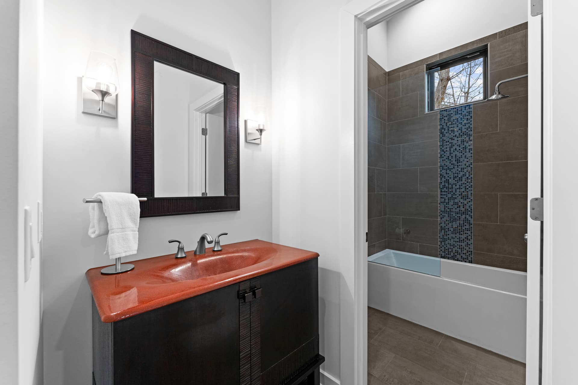 Blue Haven - Image 28