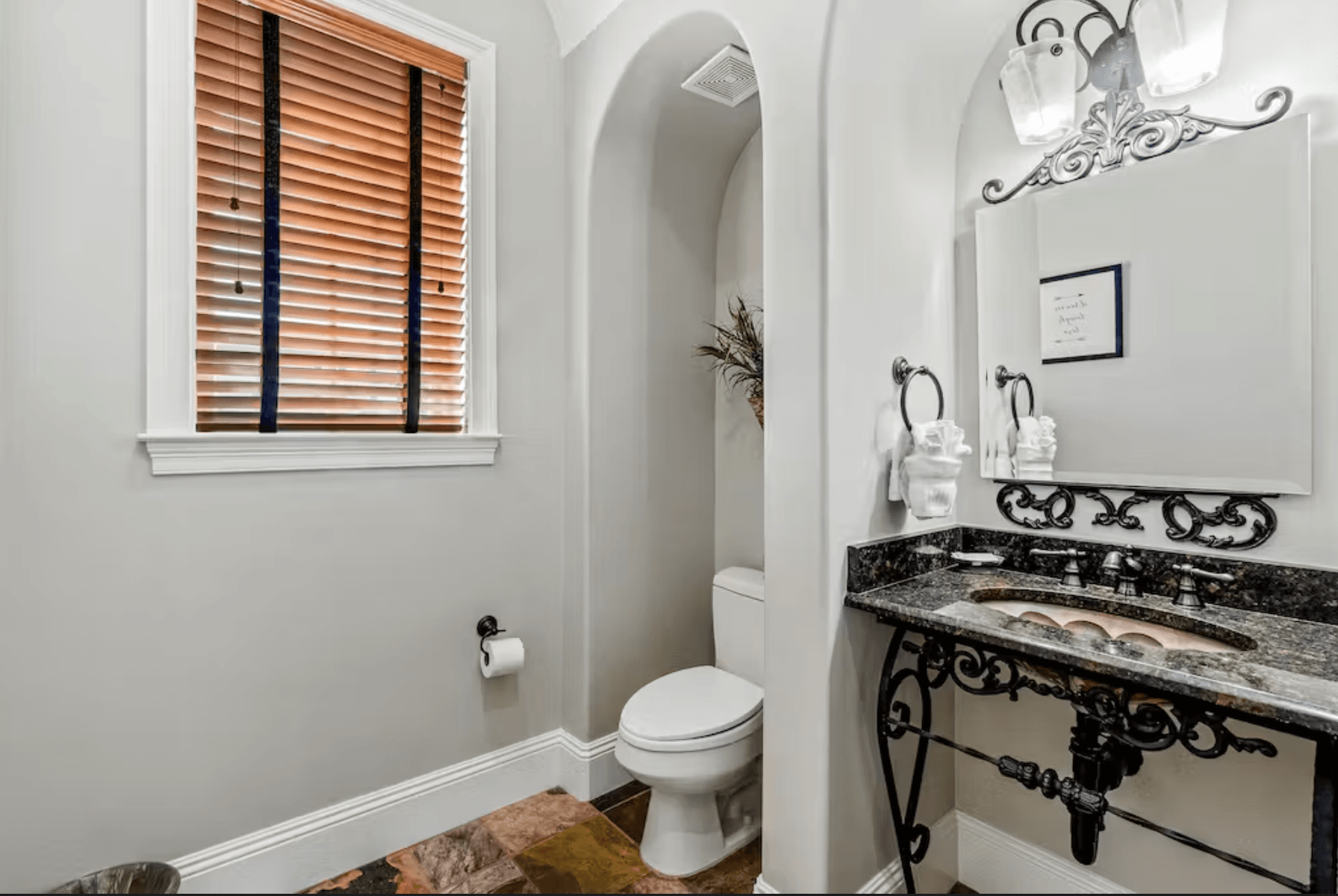 Villa by the Sea House - Image 13