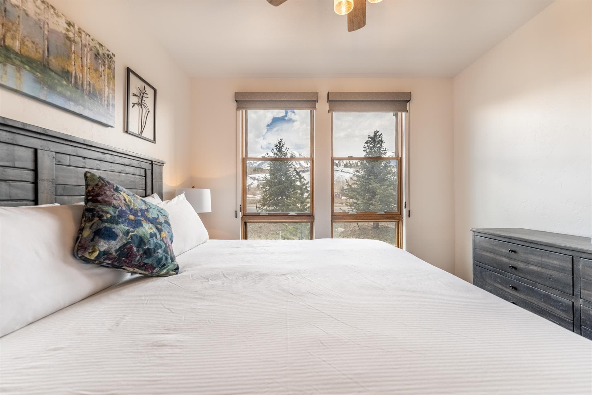 Alpine Aura Enclave - Image 21