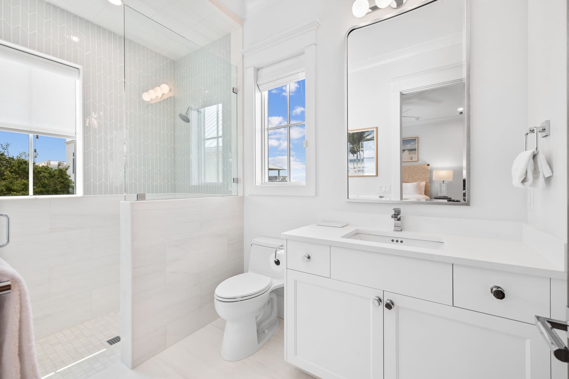 Drift Away Manor - Image 29