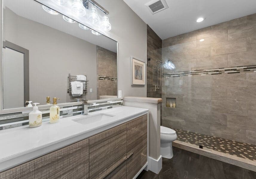 Sandy Shore - Image 27