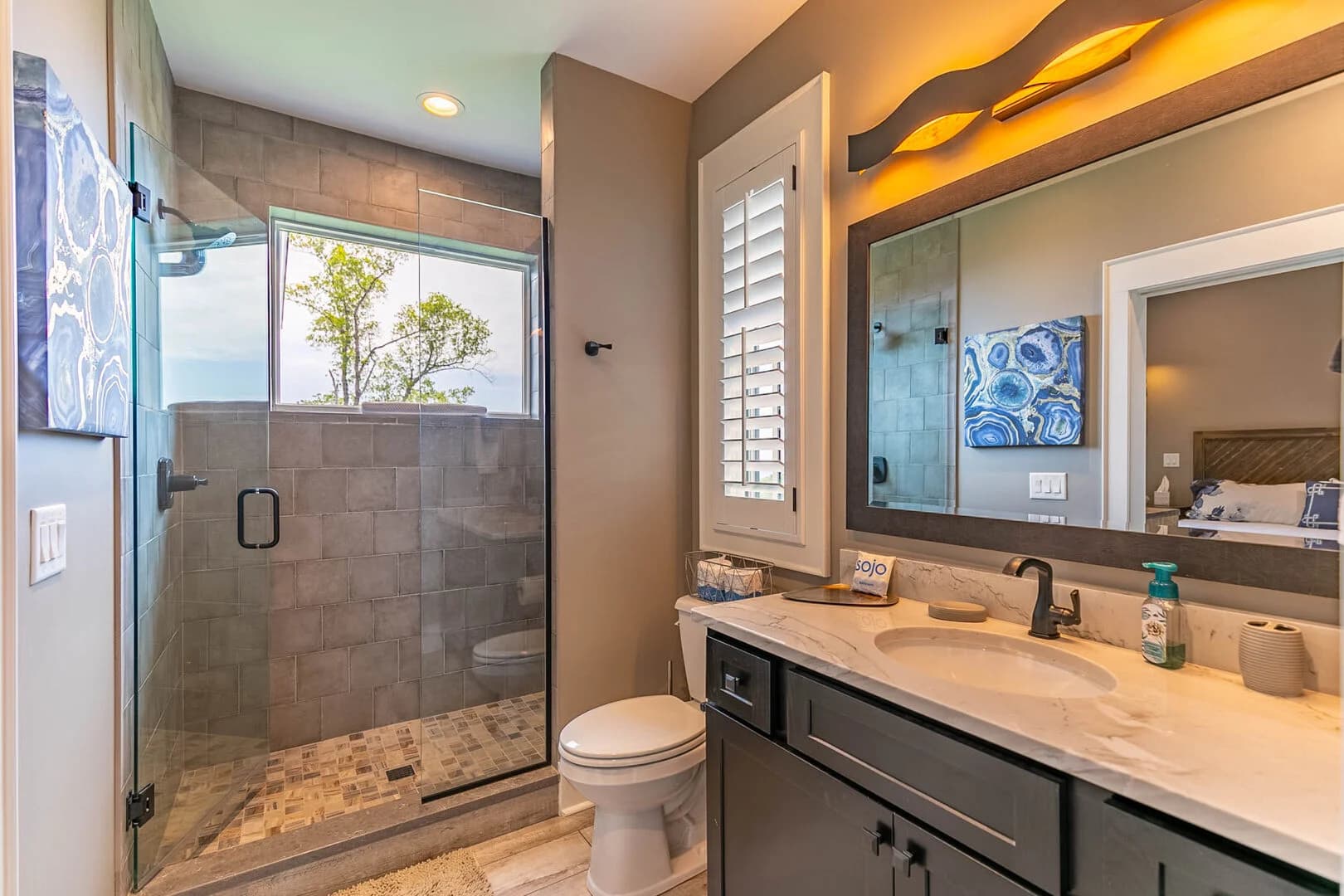 Mountain Kandy - Image 19