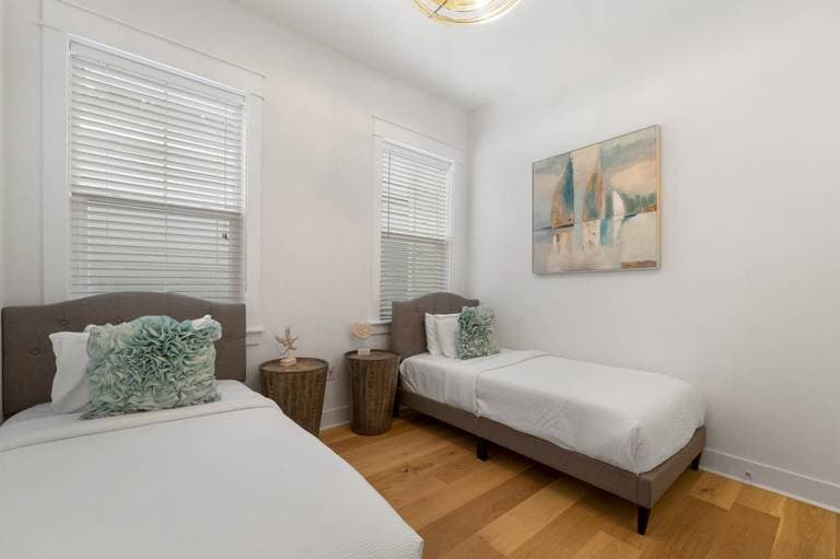 Sunray Haven - Image 18