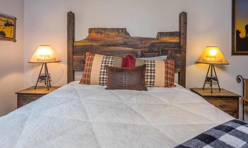 Little Coyote #2174 - Image 23