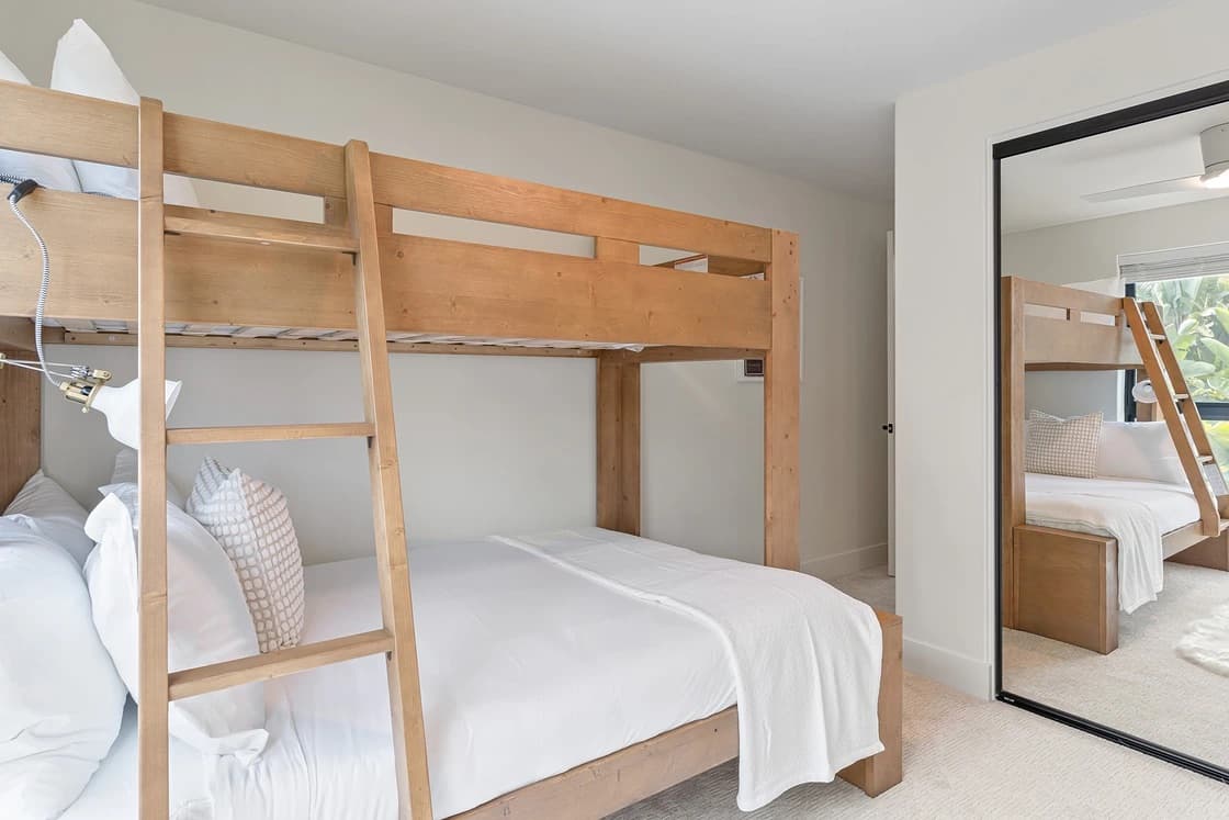 Point View Luxe - Image 18