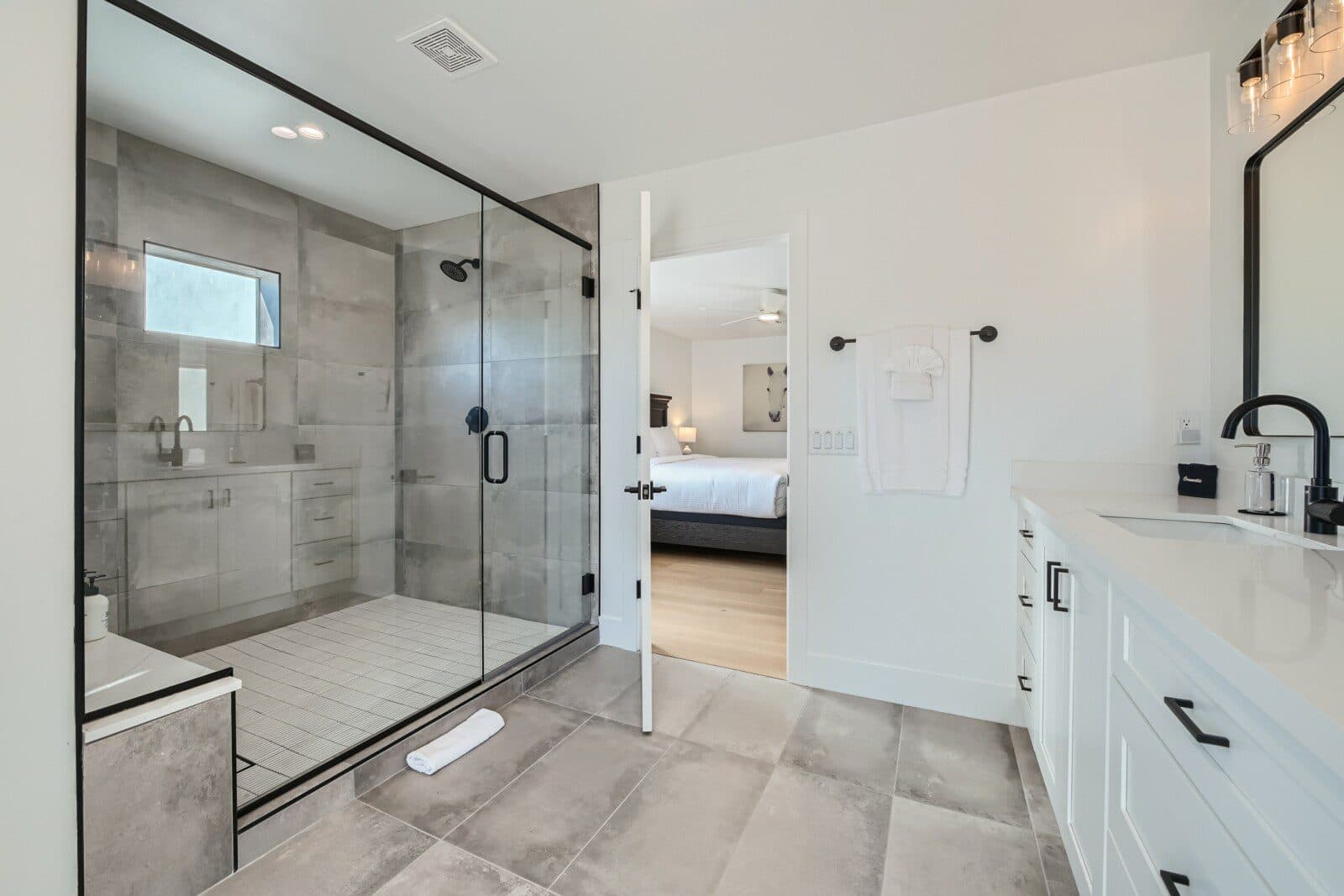 Palm Silhouette Villa - Image 19