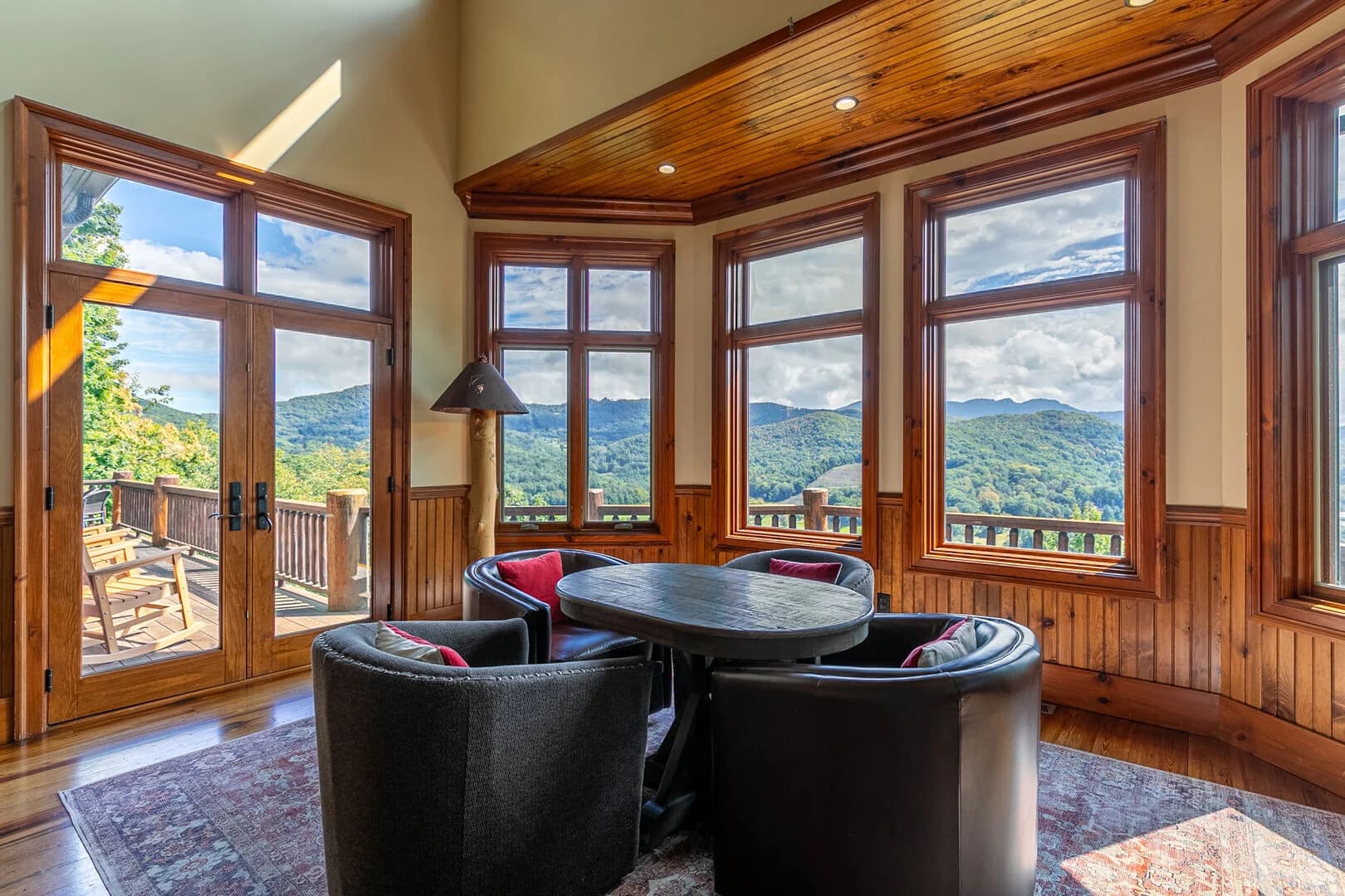 Overlook Estate in The Farm - Image 16