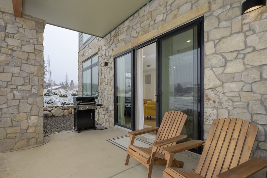 Timber Fox Residence 2102 - Image 11