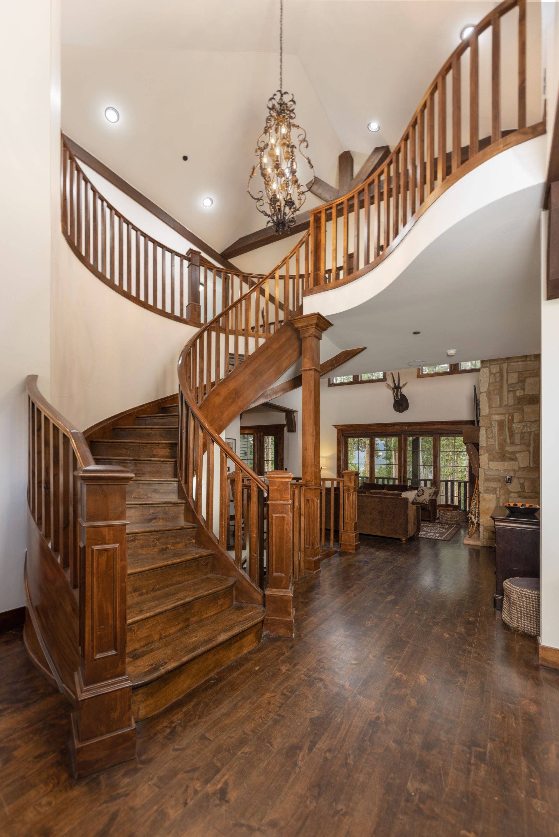 Estate at Baldy Ridge - Image 36