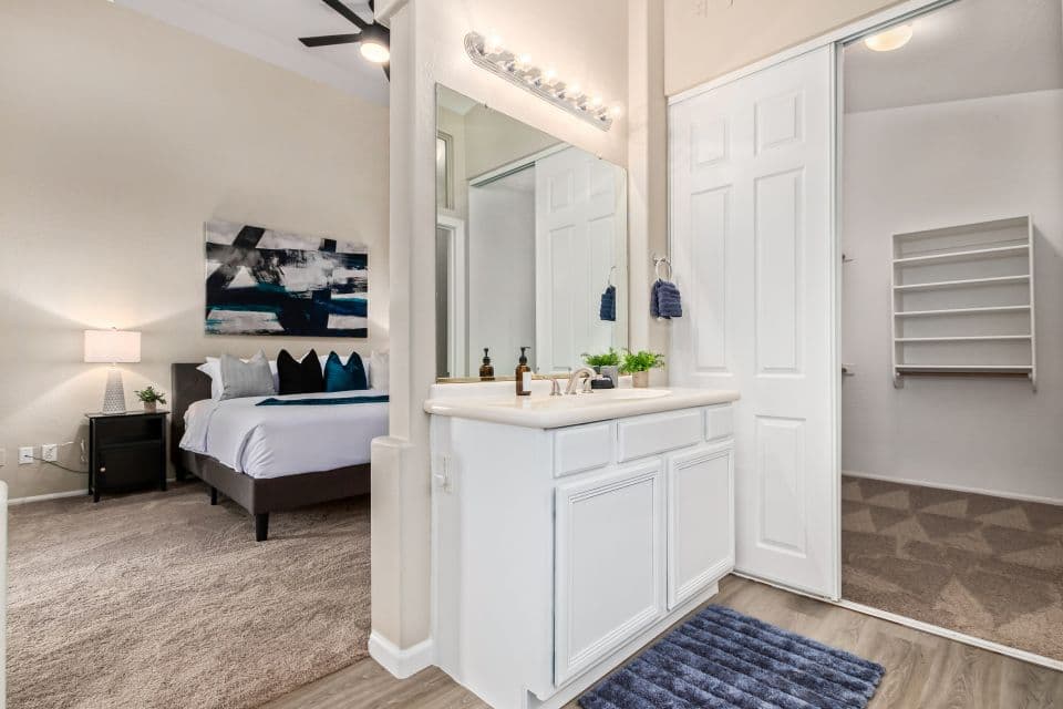 Mayo Retreat - Image 13