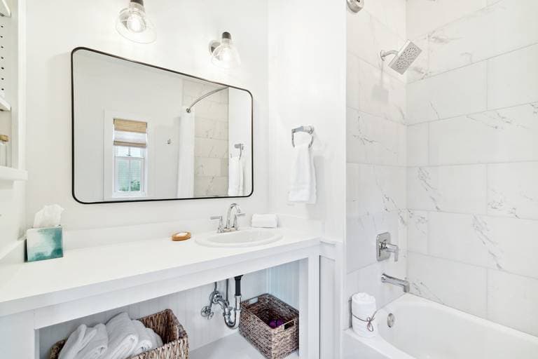 Suite Escape - Image 24