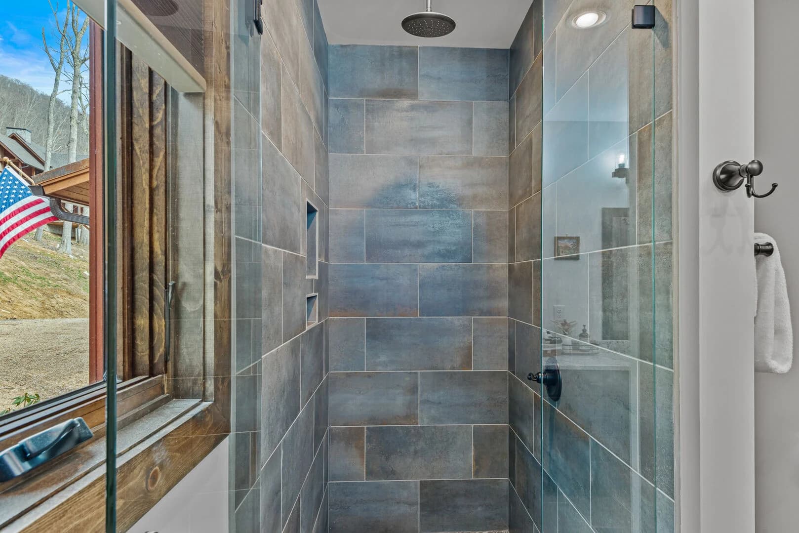 Llama Creek Cabin at Eagles Nest - Image 26