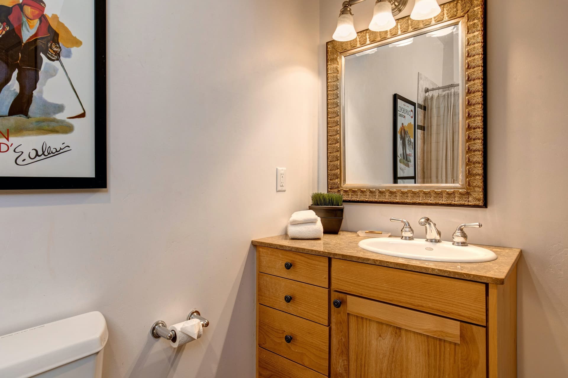 Old Town Overlook House - Image 20