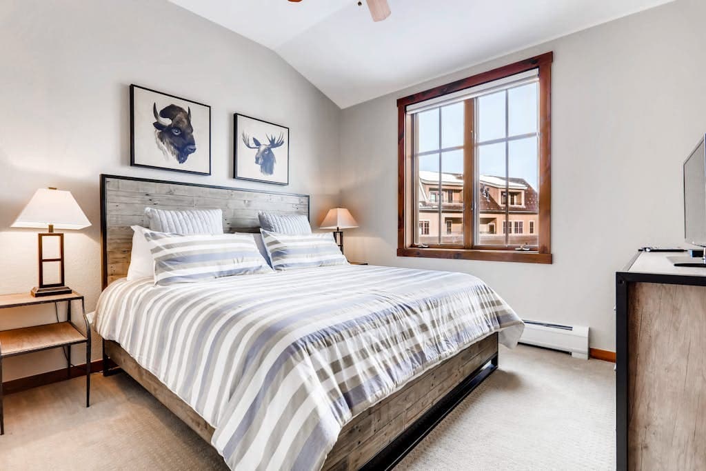 Main Street Condo #3401 - Image 17