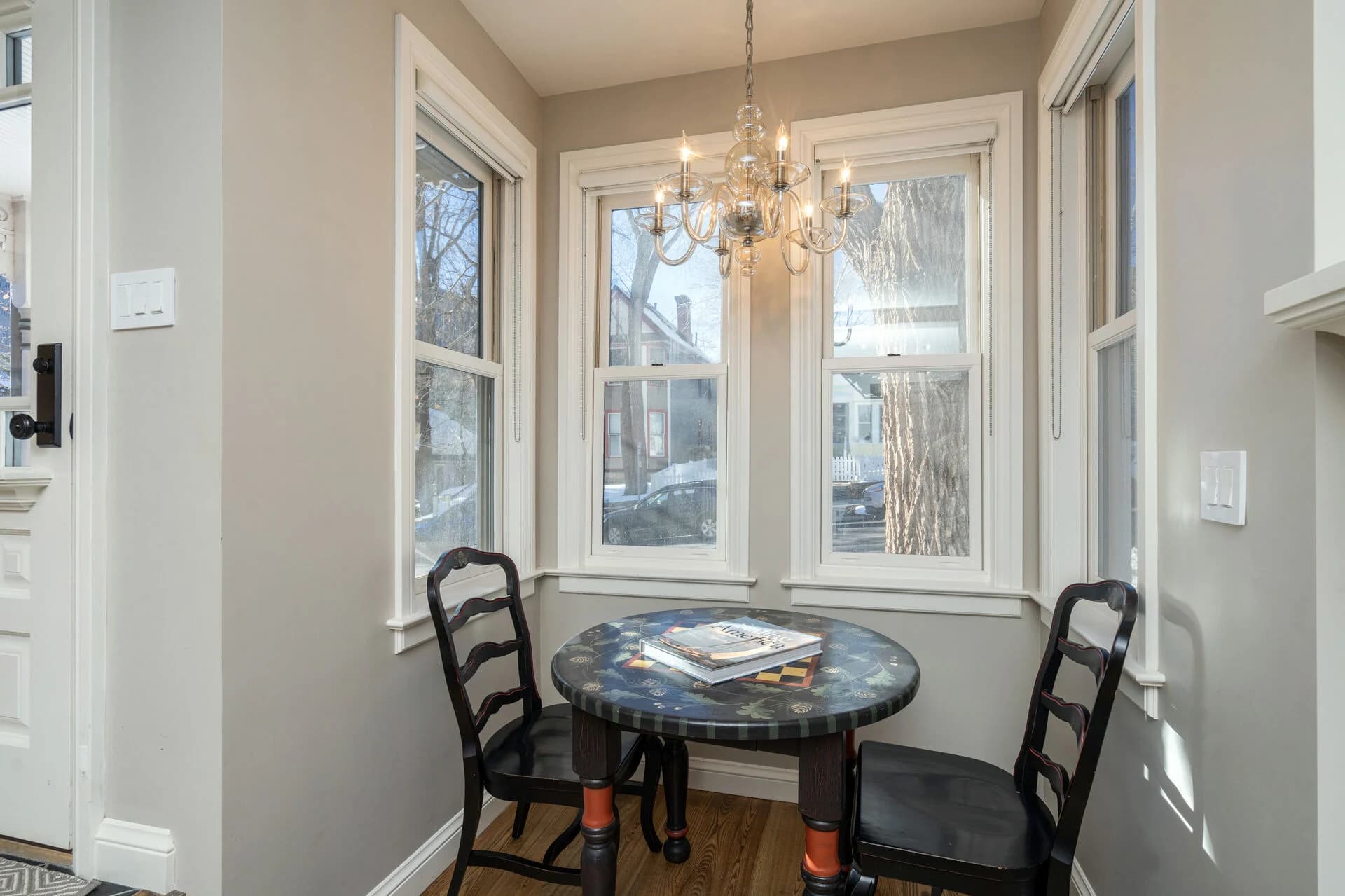 Miles High - Image 7