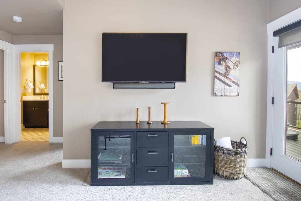 Sunset Summit Townhome - Image 24