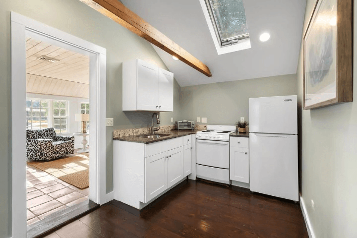 Harwich Port Retreat - Image 12