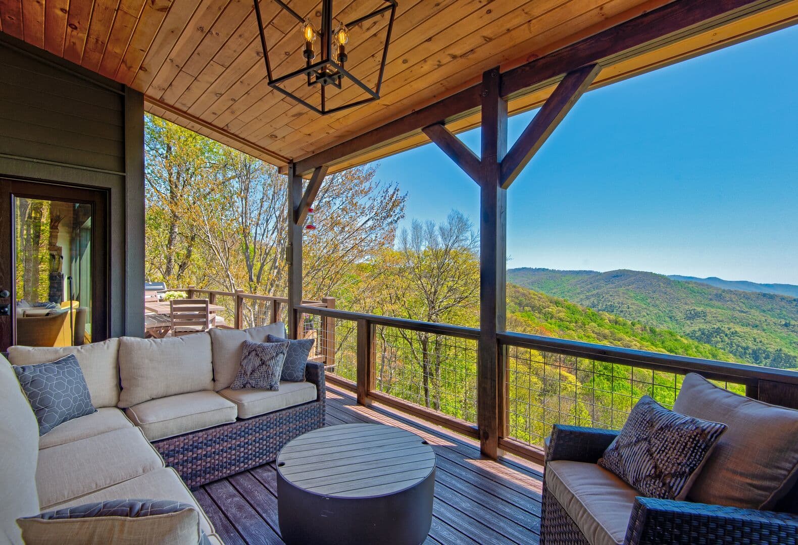 Owls Nest - Image 17