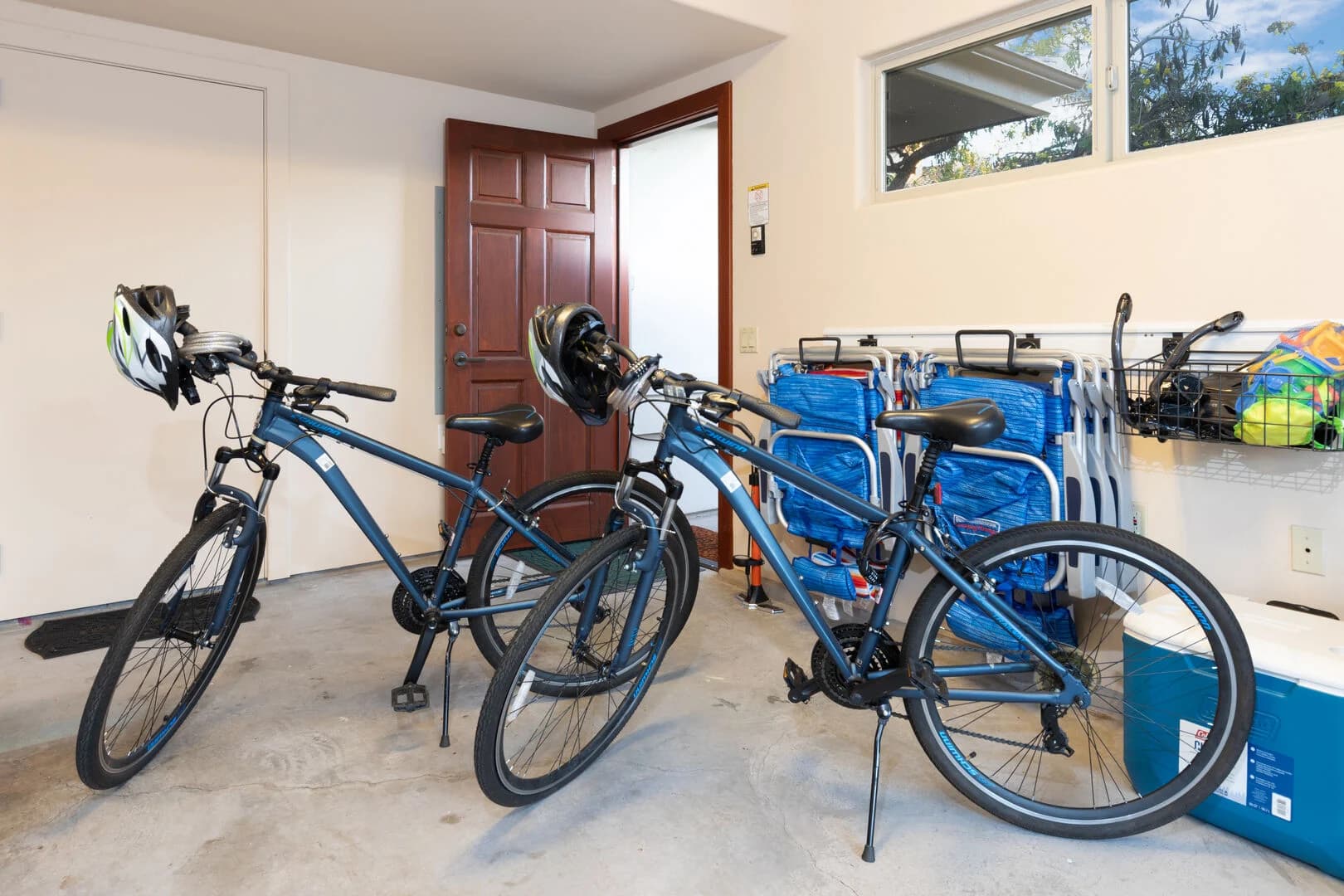 Aloha Joe's Ohana - Image 36