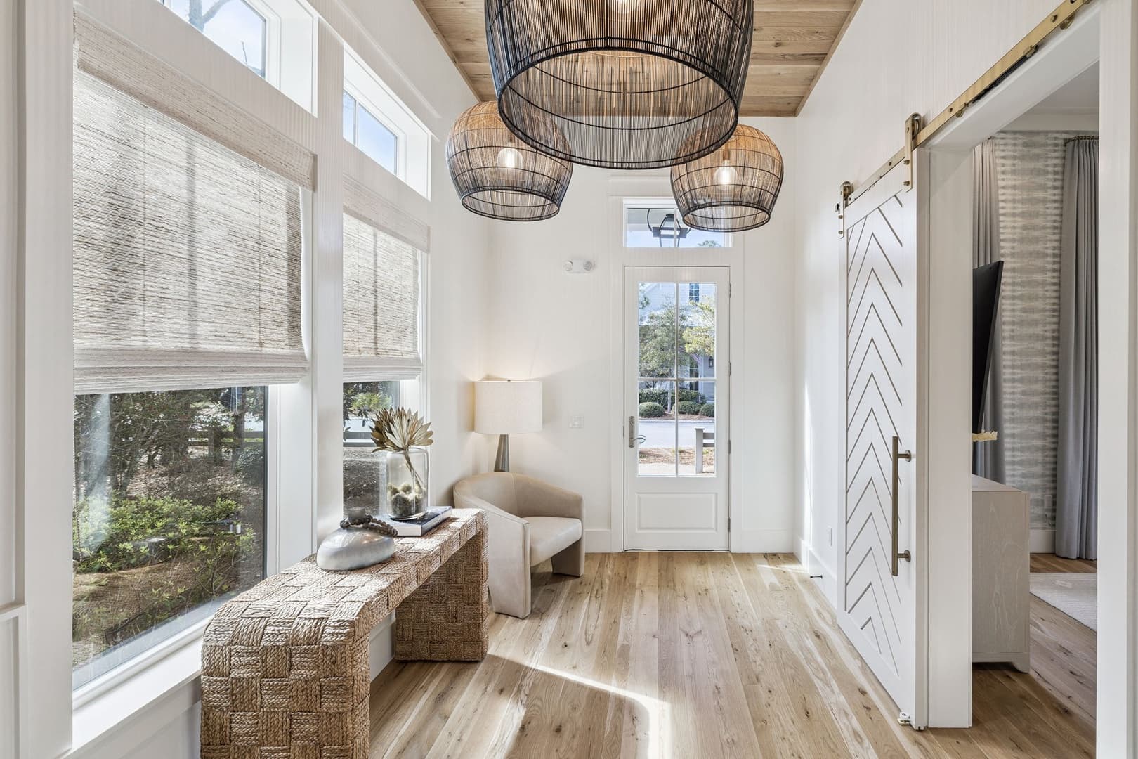 Anna Blue - Image 17