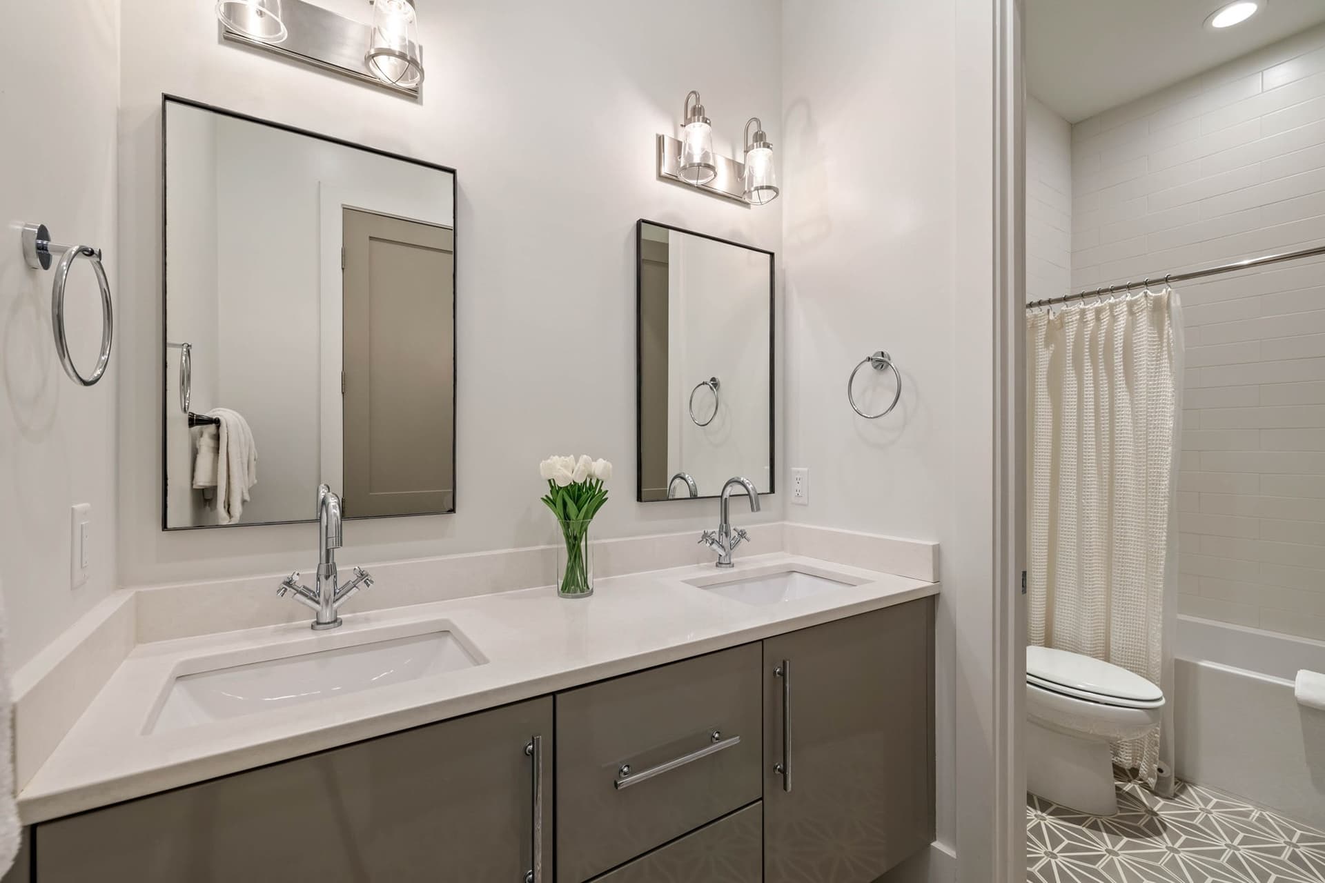 Gulf Shore Manor - Image 34