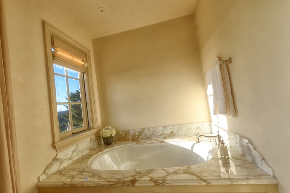 Renaitre Estate - Image 24