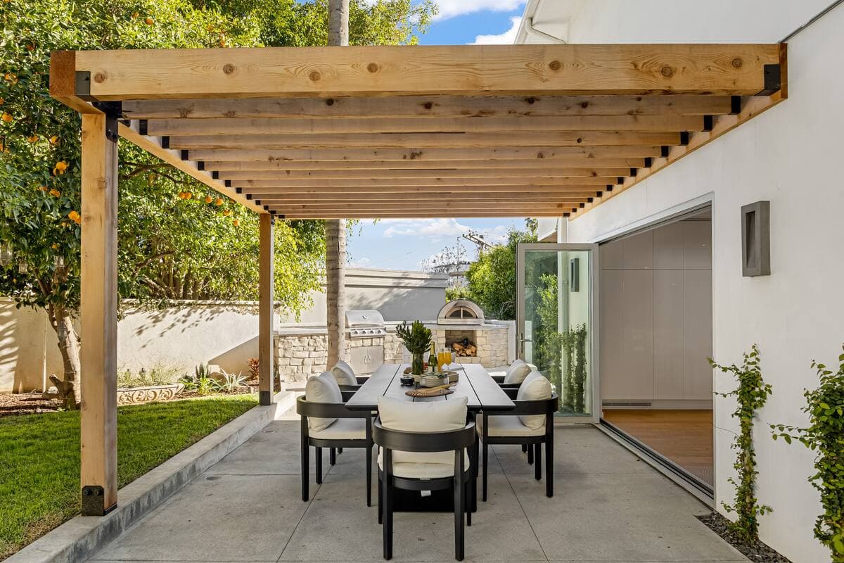 Skyline Chalet - Image 41