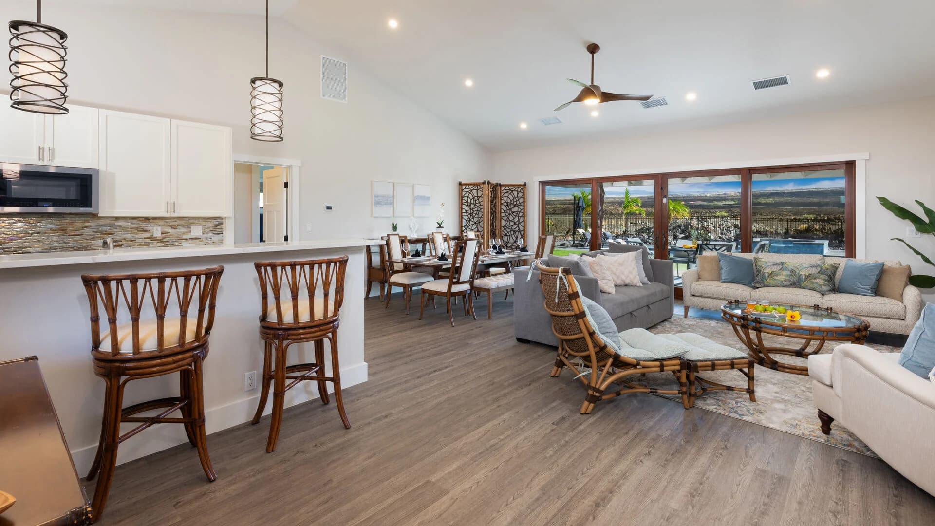 Peaceful Paradise - Image 2