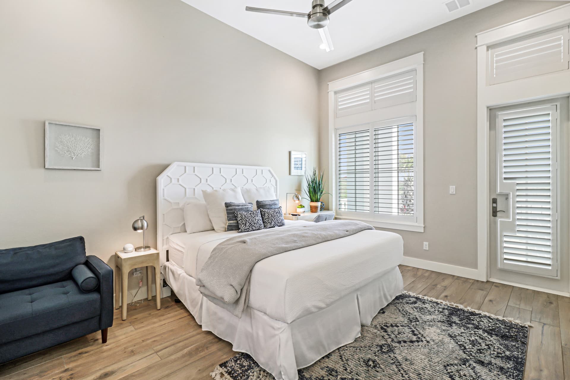 Pelican's Perch - Image 9