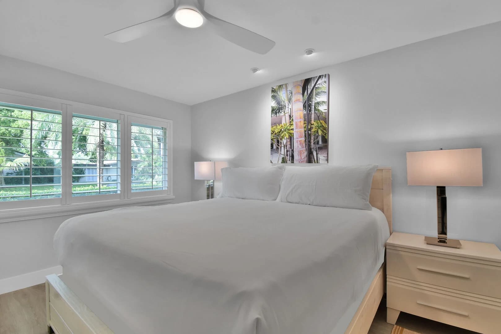 Palms and Playhouse - Image 17