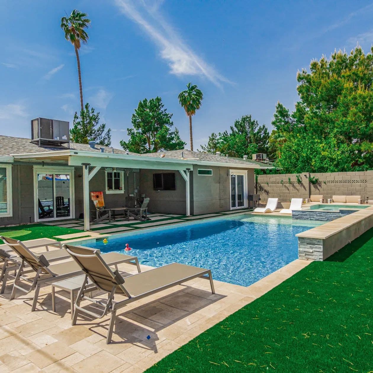 Sunset on 11th - Image 30