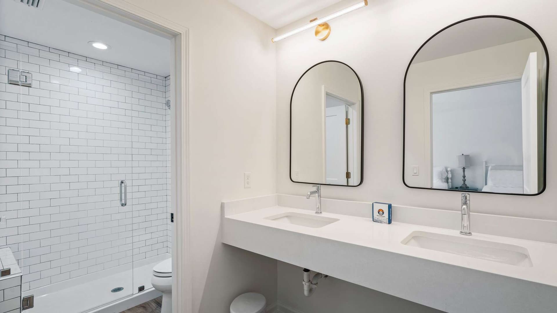 Family Tradition - Image 12